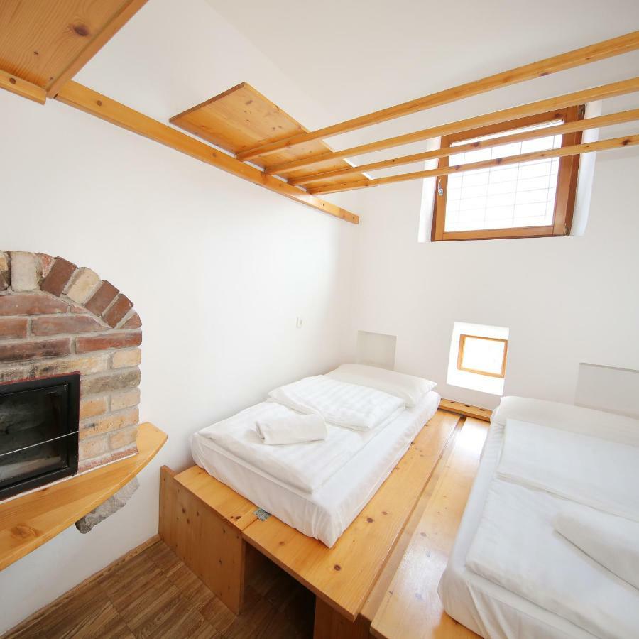 Hostal Celica Art
